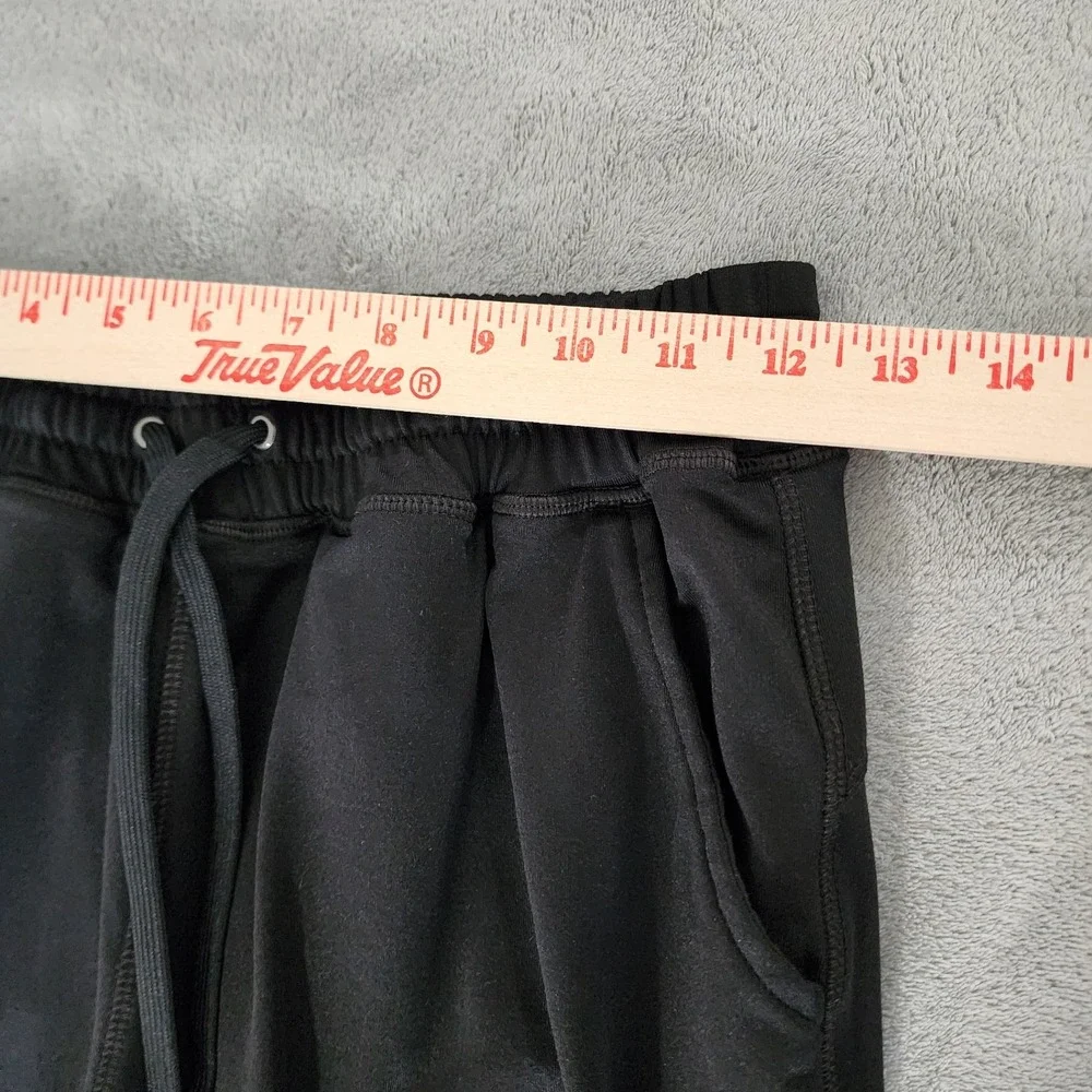 American Eagle Outfitters stay comfortable